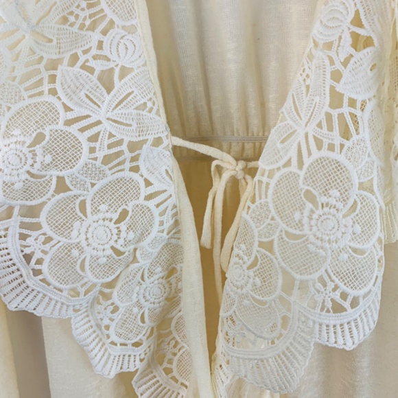 Ryu Vintage inspired Victorian Romantic ruffled lace boho cardigan ivory cream - Picture 6 of 12